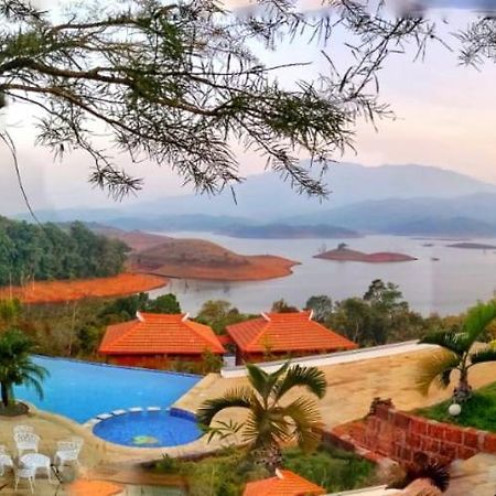 คอนทัวร์ ไอส์แลนด์ รีสอร์ต แอนด์ สปา Hotel Tariyod ภายนอก รูปภาพ